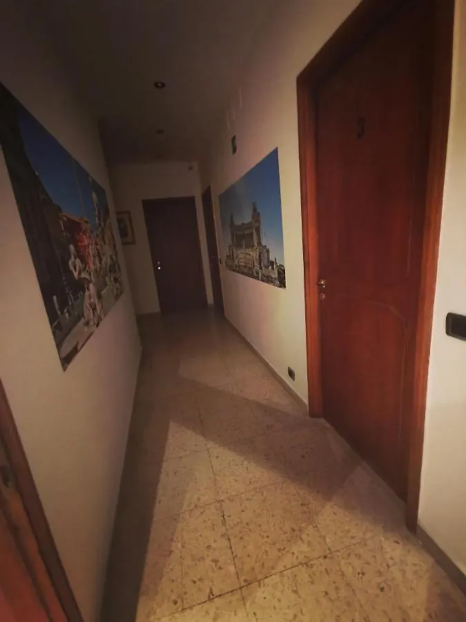 Bella Roma - Ee Hotel Rome