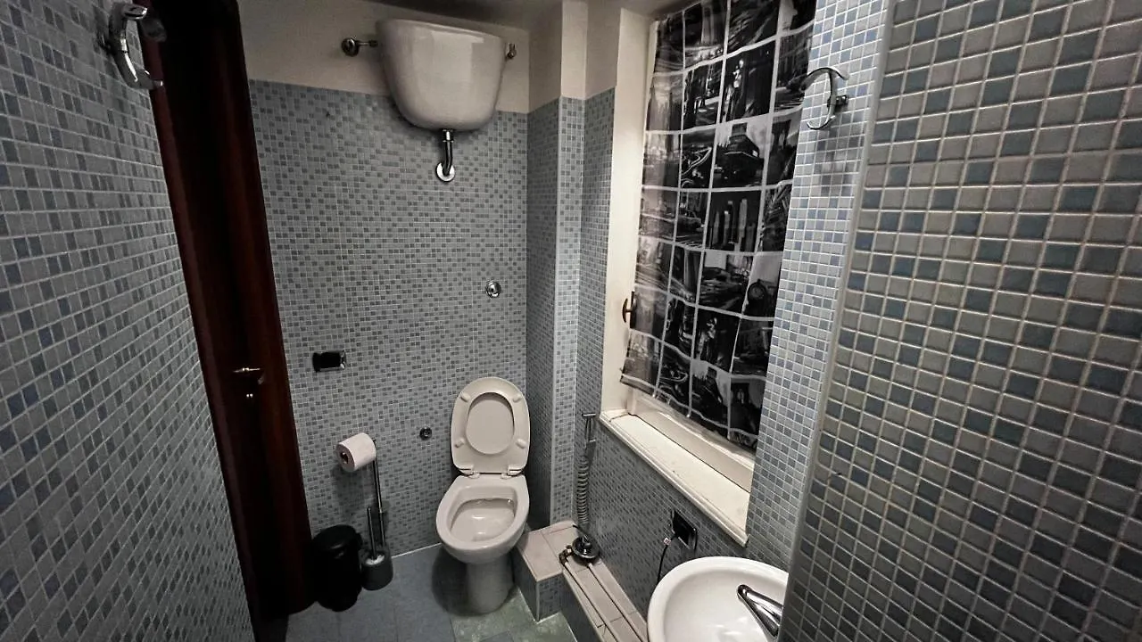 Bella Roma - Ee Hotel 0*, Rome Italy