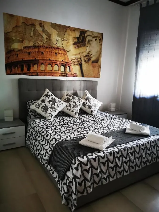Bella Roma - Ee Hotell