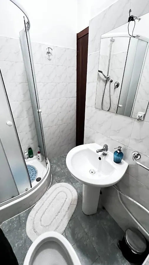 Guest house Bella Roma - Ee Hotel Italy